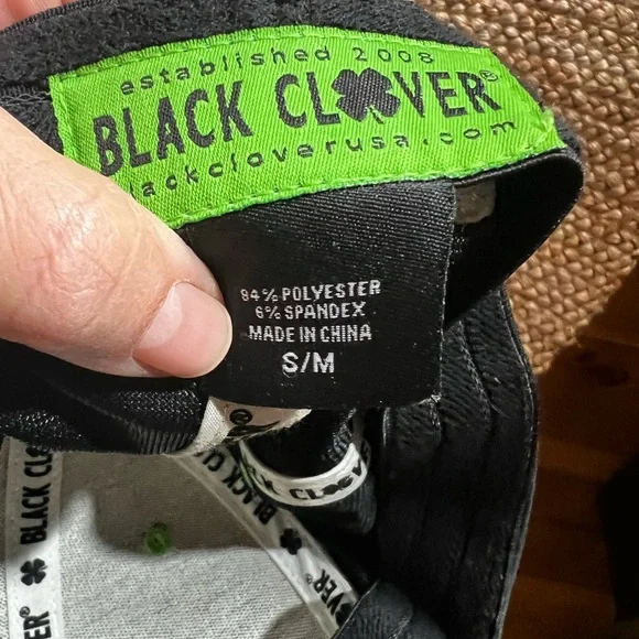 Black Clover Live Lucky Flour Leaf Clover Hat Small/Medium - Picture 6 of 6